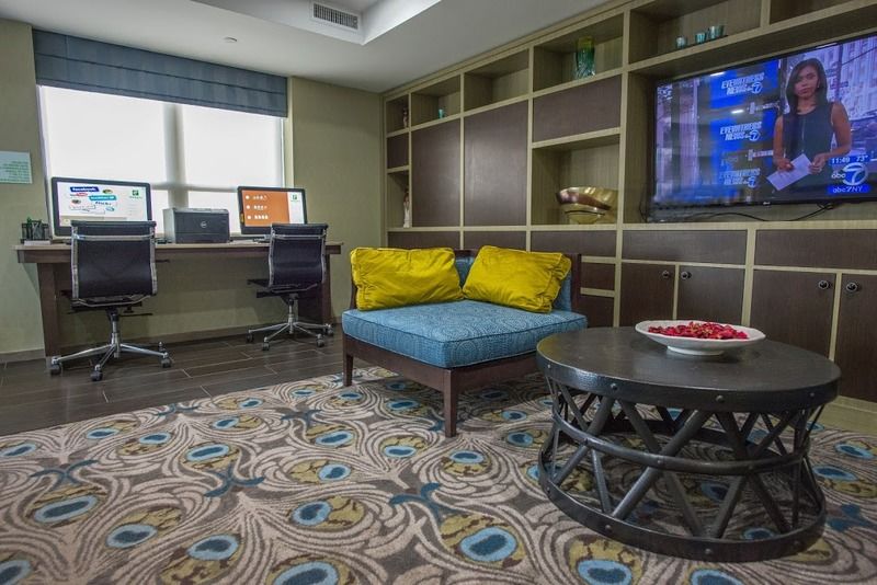 Holiday Inn New York-Jfk Airport Area, An Ihg Hotel Exterior foto